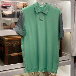 Nike Dri-FIT Tiger Woods